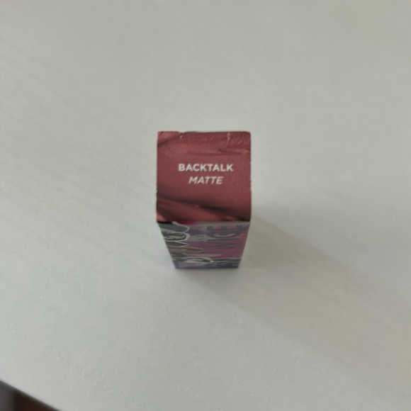 Urban Decay High Impact Lipstick - Picture 2 of 3